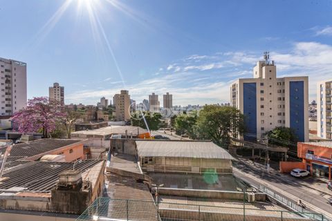 Image 7 - 831897