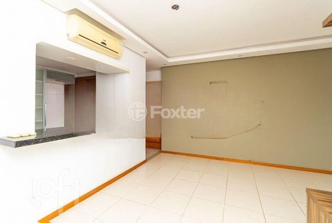 Image 8 - 832345