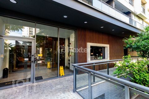 Image 15 - 832773
