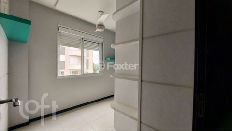 Image 17 - 832852