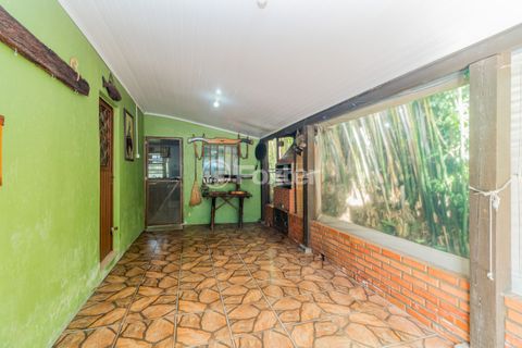 Image 12 - 832898