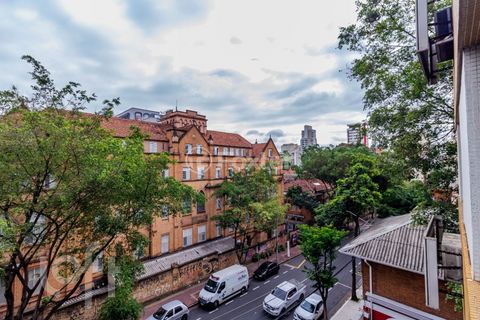 Image 5 - 832918