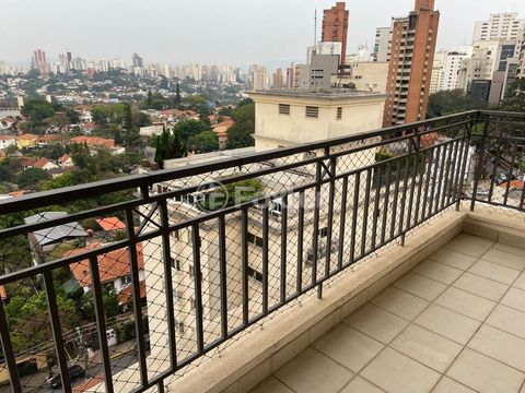 Image 6 - 833140
