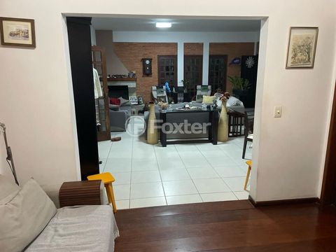 Image 3 - 833736