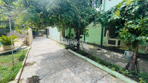 Image 9 - 833744