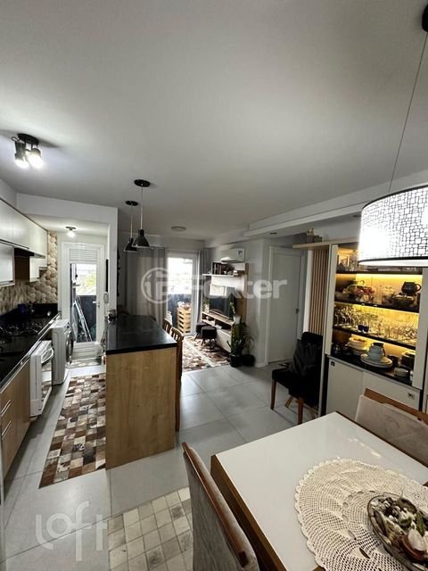 Image 1 - 833831