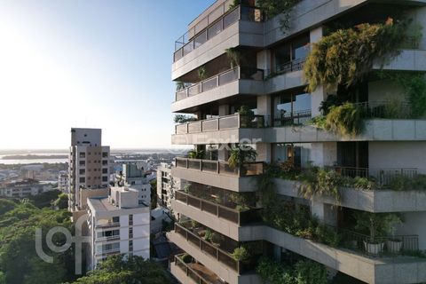 Image 8 - 833875