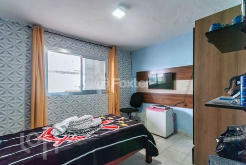 Image 8 - 834274