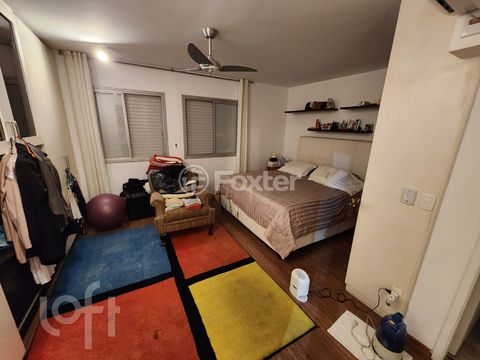 Image 1 - 834279