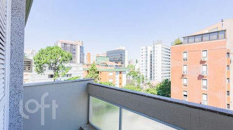 Image 6 - 834356