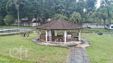 Image 7 - 834538