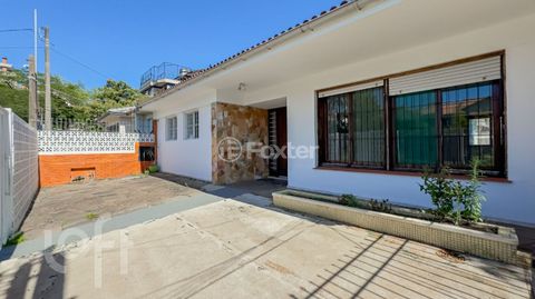 Image 3 - 834628