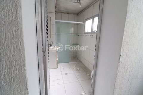 Image 7 - 834646