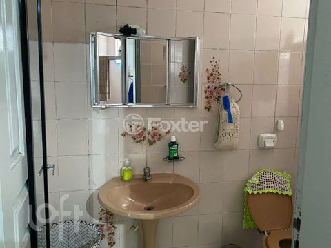Image 5 - 834666