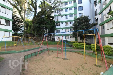 Image 18 - 834735