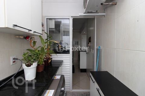 Image 7 - 834760