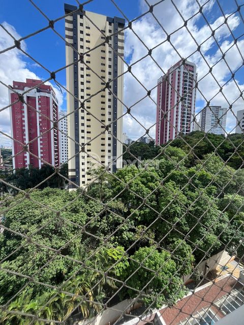 Image 5 - 834998