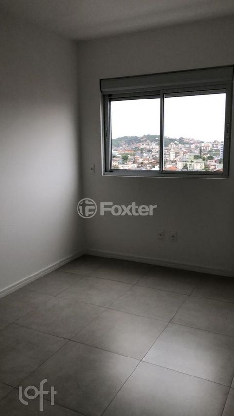 Image 6 - 835581