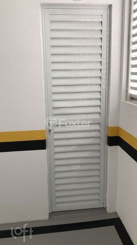 Image 9 - 835581