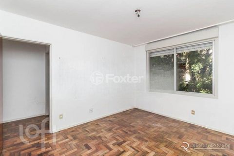 Image 7 - 835827