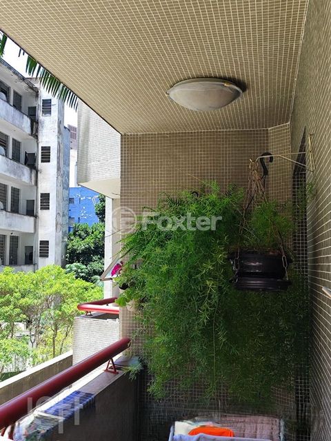 Image 3 - 835891