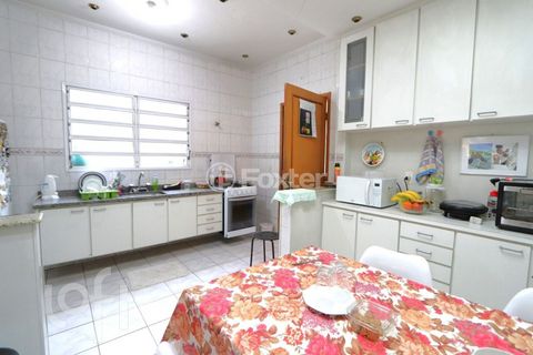 Image 3 - 836020