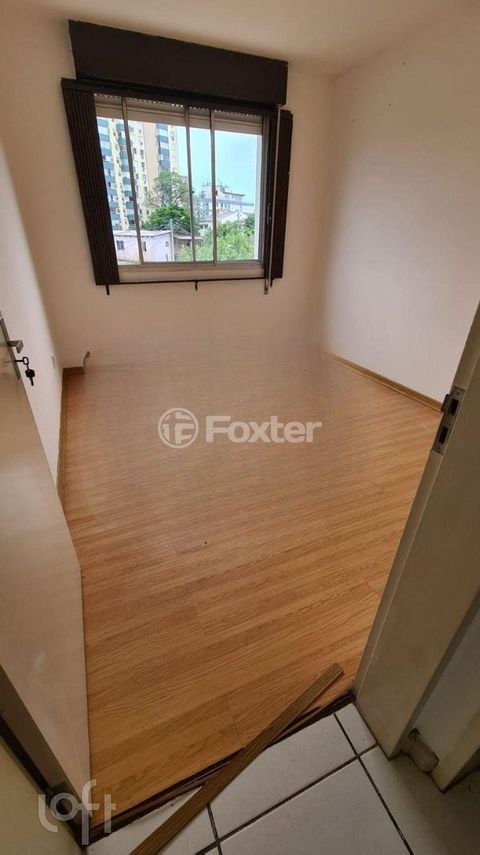 Image 6 - 836316