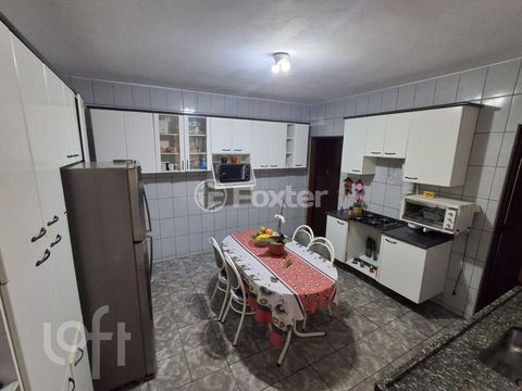 Image 4 - 836482