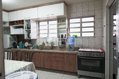 Image 7 - 836872