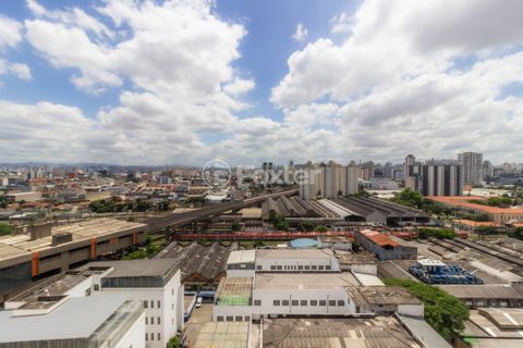Image 18 - 836916
