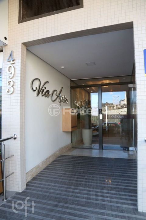 Image 6 - 836984