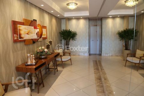 Image 8 - 836984