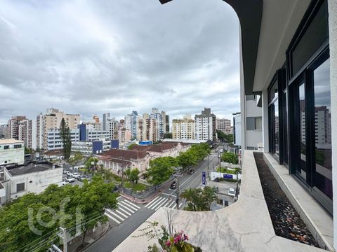 Image 2 - 837058