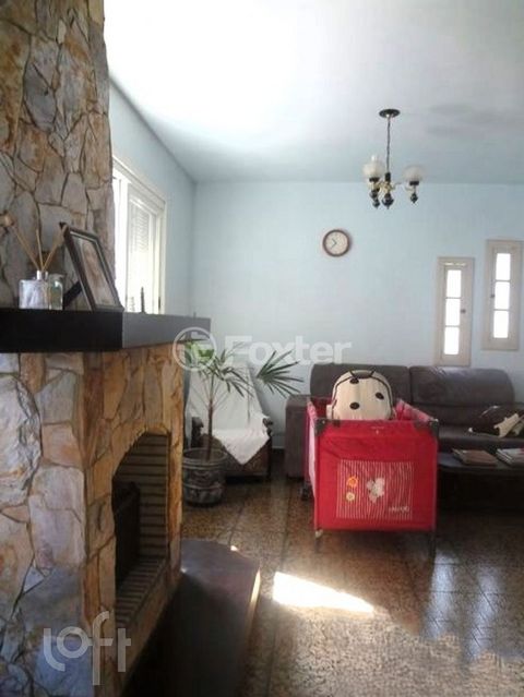 Image 4 - 837259
