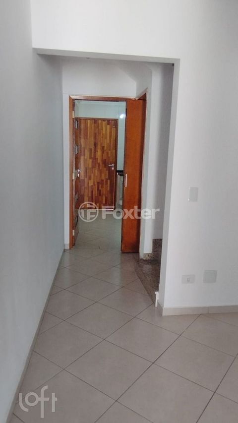 Image 3 - 837431