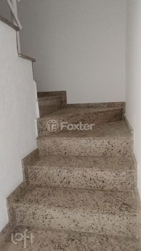 Image 4 - 837431