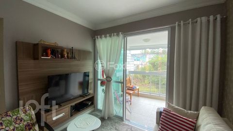 Image 4 - 837507