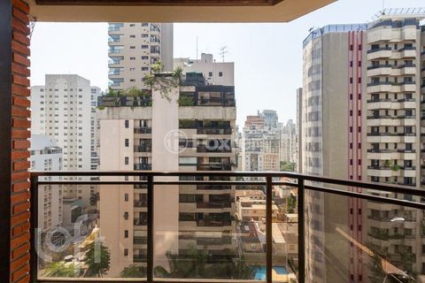 Image 15 - 837508