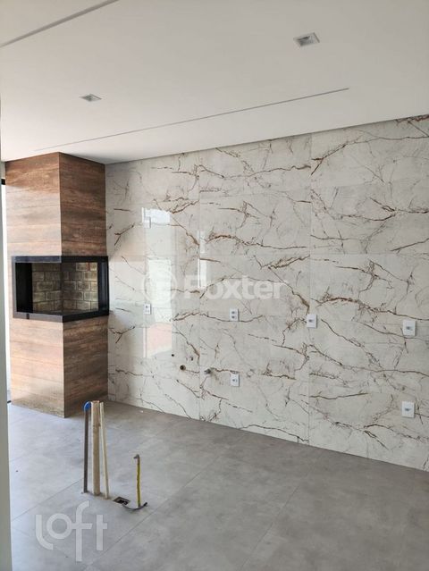 Image 3 - 837794