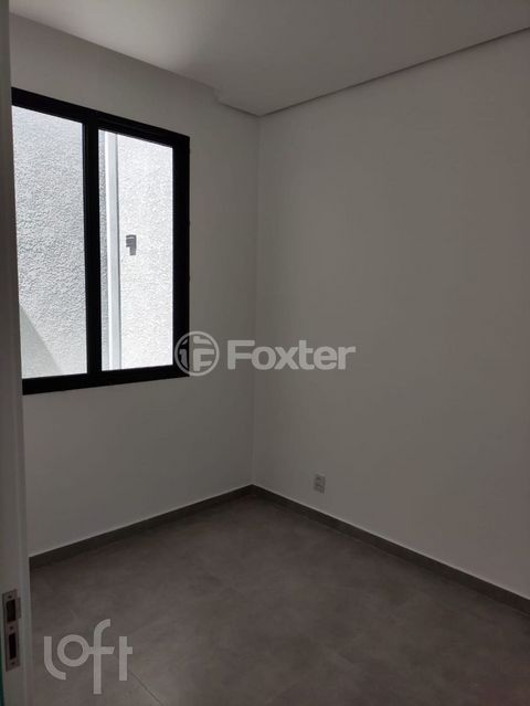 Image 9 - 837794