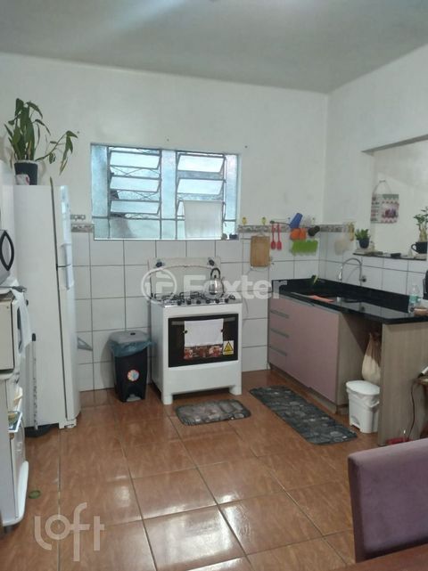 Image 3 - 837795