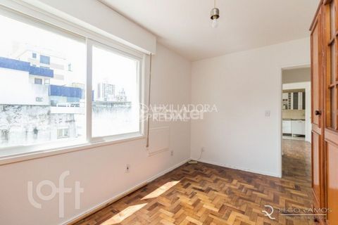 Image 10 - 837813