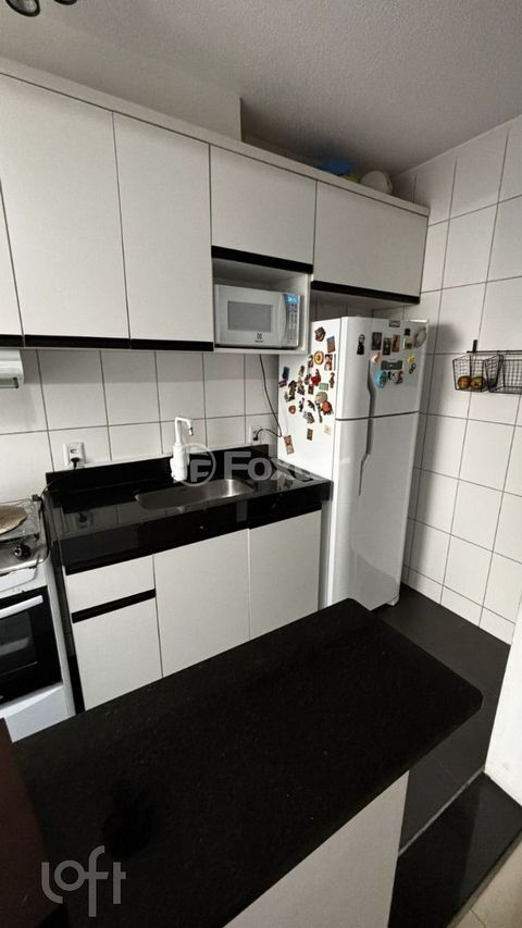 Image 6 - 837823
