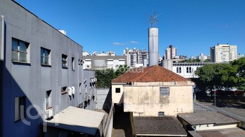 Image 10 - 838293