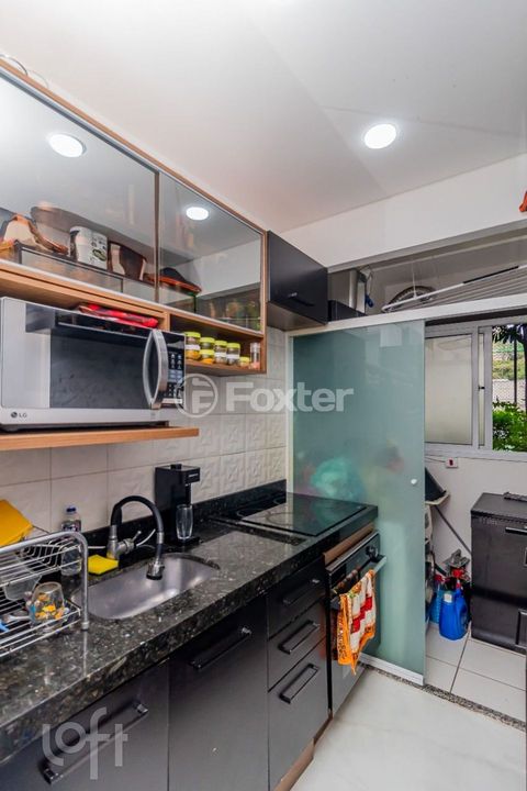 Image 6 - 838385