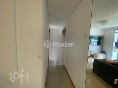 Image 5 - 838622