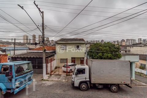 Image 11 - 838693