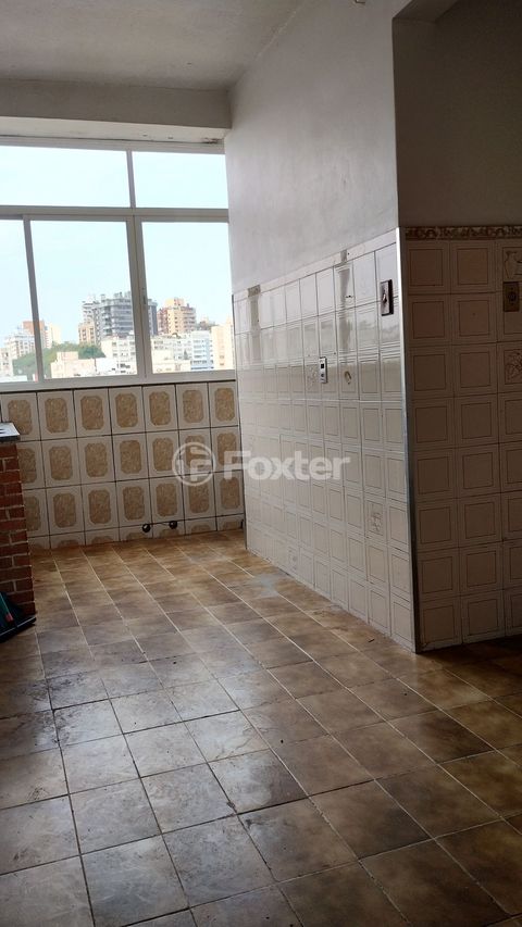 Image 4 - 838725
