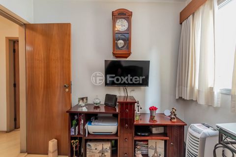 Image 17 - 838948