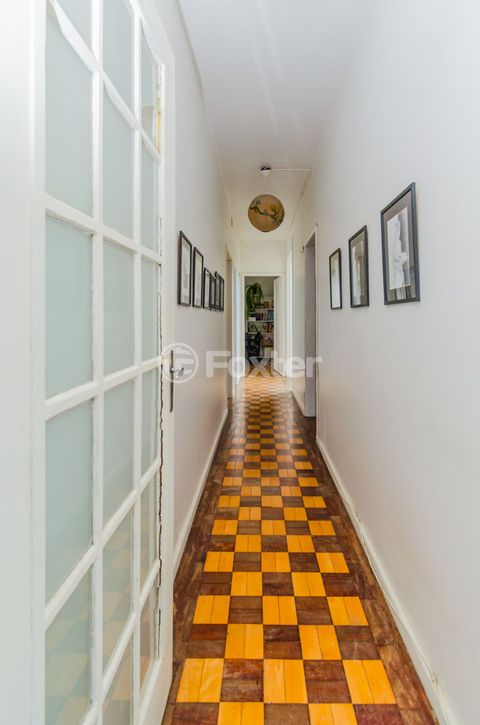 Image 6 - 838955